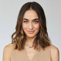 Elizabeth Endres's Instagram, Twitter & Facebook