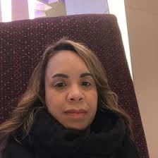 Amie Cain's Instagram, Twitter & Facebook