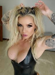 leatherbykarina OnlyFans - Creator Profile - Fleshbot