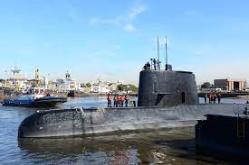 Families of the crewman on the missing argentine submarine say loved ones aren't being told anything. Search For Missing Argentine Submarine Raises Grim Scenarios The New York Times