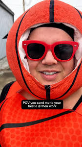 I sat in the car for 10 mins after this one 🤣🤣 Even if there’s just 1 of  you, my quality guarantee ensures you’re still getting a show  #singingtelegrams #singingtelegram #spacejam #MarchMadness