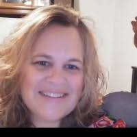 Dionne Holt Email & Phone Number