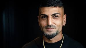 Tidligere tv- og radiovært lancerer ny kanal: Det gik for langsomt på DR