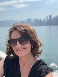 How to keep memories of Paris alive?