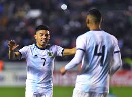 The albiceleste opened the scoring after just six minutes when lionel messi's perfect ball found papu gomez unmarked and the sevilla star beat carlos lampe with a fine finish. Argentina U23 Team Win 5 0 Vs Bolivia Ezequiel Ponce Scores 3 Goals Mundo Albiceleste