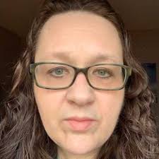 Marla Ward's Instagram, Twitter & Facebook