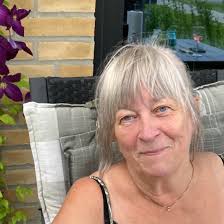 Spred danseglæden med mig og Boozt.com 🕺Del dine dansetrin til SLVD og  brug #boozthappiness. For hver video donerer Boozt 10 kr. til de 5 skoler.