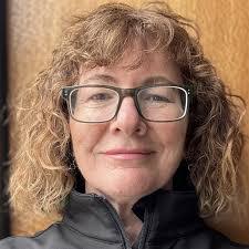 Juliet Manning's Instagram, Twitter & Facebook