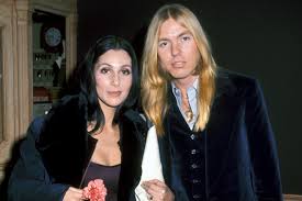 Cher and val kilmer briefly dated in the '80s. Gregg Allman And Cher Their Rocky Relationship Ew Com