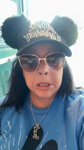 What should I eat at Disneyland?