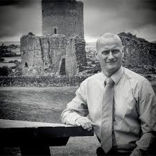 Dave Mayall (@writerdmayall)