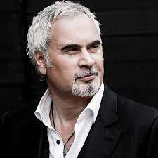 Размер нашего макета одной стороны дакимакуры 35х140 см. Valerij Meladze Valery Meladze Lyrics Songs And Albums Genius
