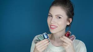 4 Farklı Oje Sürme Şekli