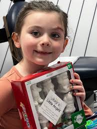 Please welcome Alayna to our JLA family! She is a bright and loving 17 year  old senior that is battling stage II Hodgkin's Lymphoma! She is facing  intensive treatment at a Sloan