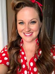 Night out for charity! Theme = hoedown 🤠🐮 Have a great night everyone!  #couplegoals #yeehaw