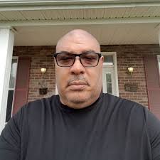 Darren J Evans (@DarrenE89717256)