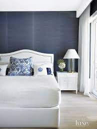 Modern Blue Bedroom With White Bed Blue Wallpaper Bedroom Grasscloth Wallpaper Bedroom Bedroom Design