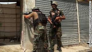 In afghanistan haben die radikalislamische taliban nach schweren kämpfen die provinzhauptstadt kundus. Dzrw1bdhnzckhm