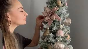 Christmas tree dresser says job is in demand