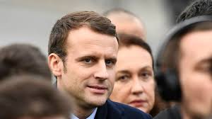 Macron giflã© dans la drã´me: Presidentielle L Ex Numero 3 De La Gendarmerie Claque La Porte D En Marche L Express
