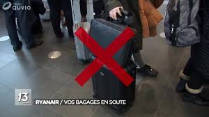 Le bagage de 20 kg doit être enregistré au comptoir d'enregistrement avant le passage des contrôles de sécurité. Dimension Valise De Cabine Ryanair Imerhow Com