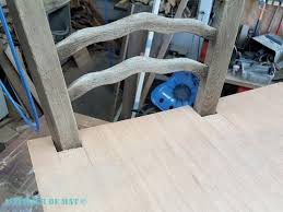 Transformer Une Chaise Paillee En Chaise Bistrot L Atelier De Mat Chaise Paille Relooking De Chaise Chaise Bistrot