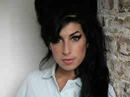Resultado de imagen para Winehouse junto al rapero Nas