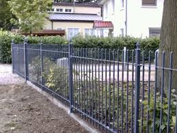 Deutschland Discounter Fur Zaune Schmiedezaune Gartenzaune Metallzaun Ab 49 M2 Zane Aus Polen Coronakrise In 2020 Garten Lavendel Gartengestaltung Metallzaun