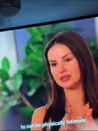 Can we just talk about how this guy is such a gaslighter and just a weirdo  overall #loveisblind