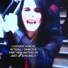 Outtakes of Gerard Way in Helena Performance