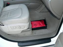Sep 04, 2005 · but you do have to lock the car to lock the storage (and trunk). Electronic Glove Box Release Audiworld Forums