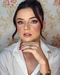 Helen vale Barbosa (@helenbarbosamakeup) • Instagram photos and videos