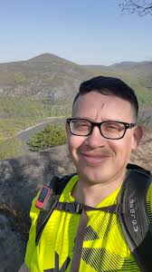 Hiking Storm King Mountain in Hudson Valley