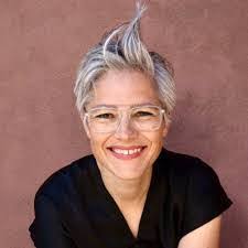 Doreen Fritz's Instagram, Twitter & Facebook