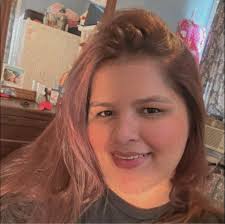 Carolina Lizardo's Instagram, Twitter & Facebook