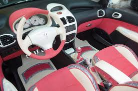 Vous retrouverez des produits tuning tels que les phares avants à leds, les feux angel eyes, les feux arrières, les feux lexus, ou encore des feux arrière à leds / diodes. 206 Cc