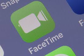 Zac, 33, appeared in the clip wearing a gray tee, but it was his slightly swollen face, pronounced jaw, and. Tiktok How To Do The Facetime Challenge It S Time To Prank Your Friends