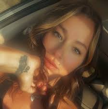 This is for my ladies….❤️ Stop posting the filtered pictures. Stop waiting  until you look “perfect” to make memories. Society has taught us that we  have to look a certain way, dress