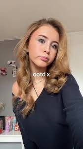 i look like a middle aged woman #fyp #foryoupagе