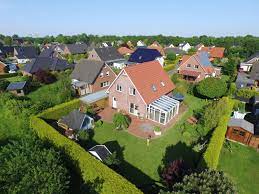 Wir unterstützen sie dabei, eine immobilie zu finden und zu kaufen, die ihre anforderungen erfüllt, sodass sie sich in cuxhaven sofort zuhause fühlen. Schleyer Immobilien Immobilienmakler Ihr Makler In Cuxhaven