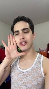 Sondra Fox's Instagram, Twitter & Facebook