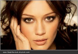 Découvrez les plus belles photos de maquillage des yeux noisette vert pour observer et apprendre à vous maquiller. Maquillage Des Yeux Marrons Peau Mate Maquillage Des Yeux