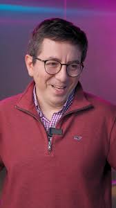 Sabías que 4 de cada 10 niñas creen que la tecnología no es para ellas? ¡Es  momento de cambiarlo! 💪🏻 Presentamos Genias STEM: la miniserie, un  espacio donde mujeres compartirán sus visiones