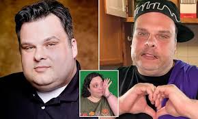 Robert Irwin shares first glimpse at five-star accommodation coming to  Australia Zoo