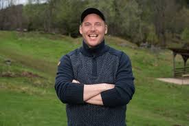 Lasse løkken matberg under finalen i farmen kjendis 2021. Farmen Kjendis 2021 Solje Bergman Tok Tredjeplassen I Farmen Kjendis Slurv California Wiki