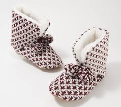 The woven tweed upper is a cozy wool blend. Cuddl Duds Bootie Slipper With Faux Sherpa Lining And Pom Detail Qvc Com