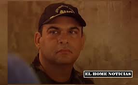 Salvatore mancuso gómez, also known as el mono mancuso, santander lozada or triple cero, among other names is a colombian paramilitary. A Salvatore Mancuso Exjefe Paramilitar Colombiano Lo Aislaron Por Dar Positivo Para Coronavirus El Home Noticias