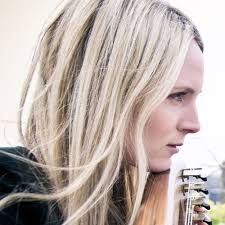 Guest Post by Hattie Webb: The day I broke into the PledgeMusic office  (@hrdwebb) — Artist Rights Watch