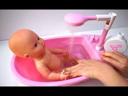 Baby Doll Bathtime Newborn Girl Wets How To Bath A Baby Toys Set Videos Roupas Fashion Para Meninas Meninas Roupas Fashion