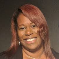 Roxanne Foster's Instagram, Twitter & Facebook